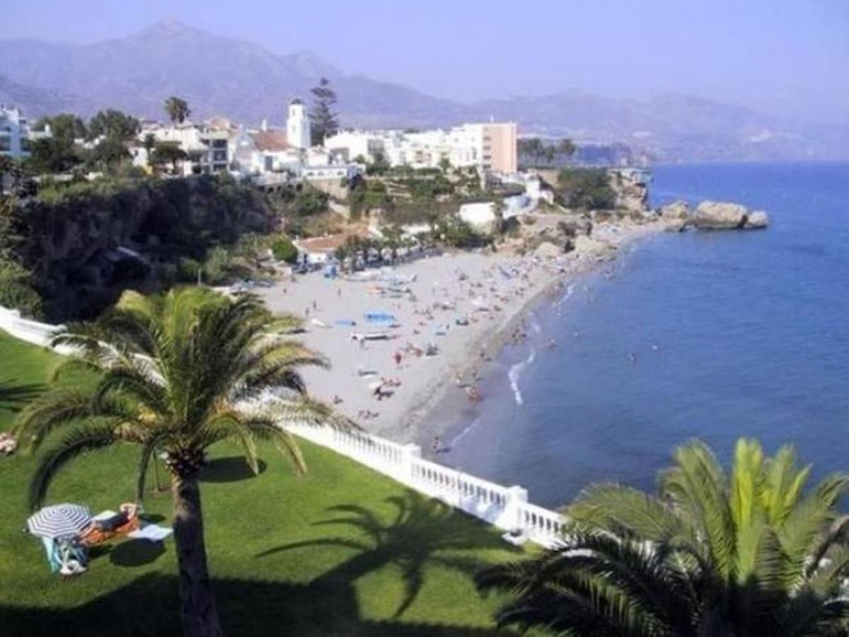Las Palmeras 3, Нерха Экстерьер фото